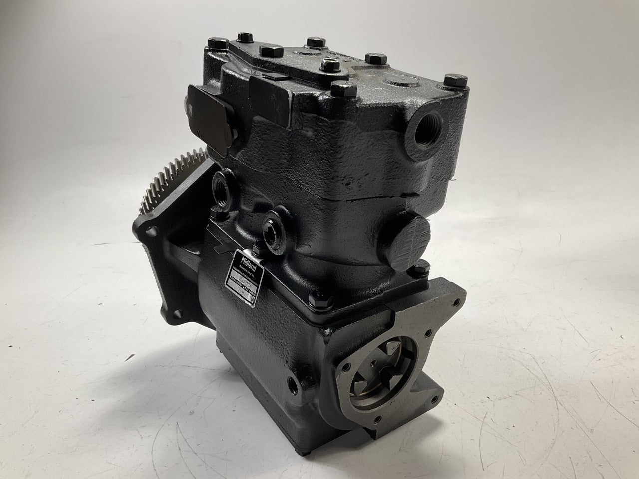REMAN. Haldex EL13312X Air Brake Compressor - 60-Series Detroit Diesel 0° Tilt