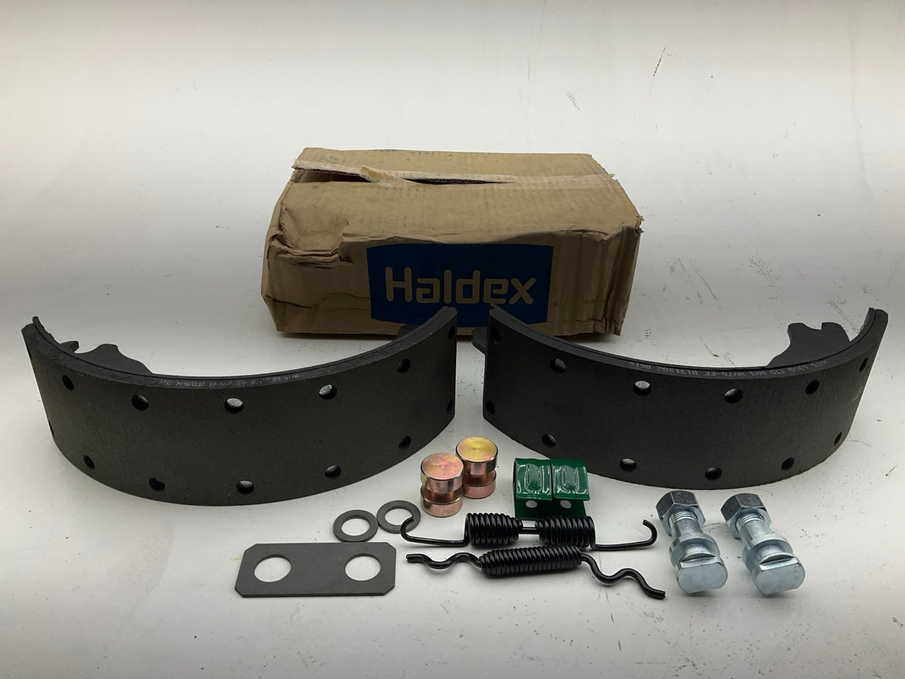 Haldex HV761308QG Brake Shoes 15''x4'', 12000 Lbs 15'' Meritor ''Q'' Early Style 1308
