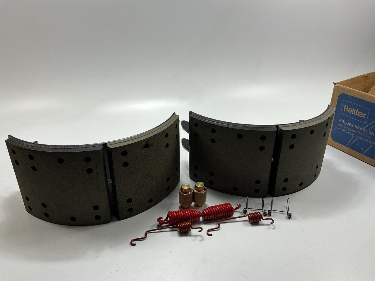 REMAN. Haldex # 4709 HV774709ES2J 20,000 Lbs Brake Shoes 16-1/2''x7'' Eaton ''ESII''