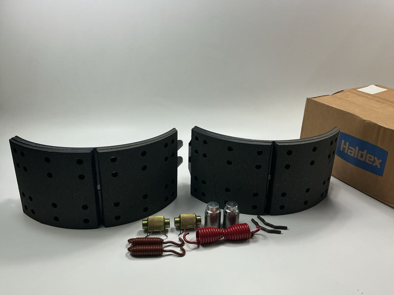 REMAN. Haldex HV884515QJ 23K 4515Q Brake Shoes 16-1/2''x7'' Meritor ''Q'' 4515