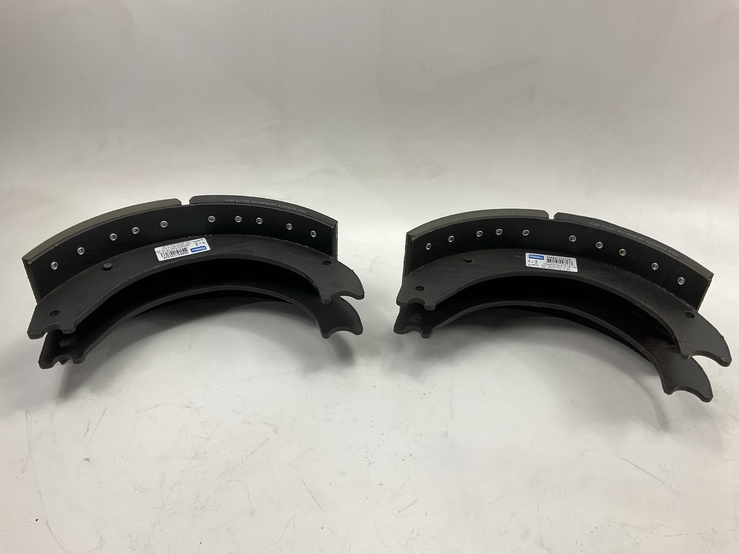 Relined Haldex HV884725ES2G # 4725 Brake Shoes 16-1/2'' Eaton ''ESII'', 23,000 Lbs