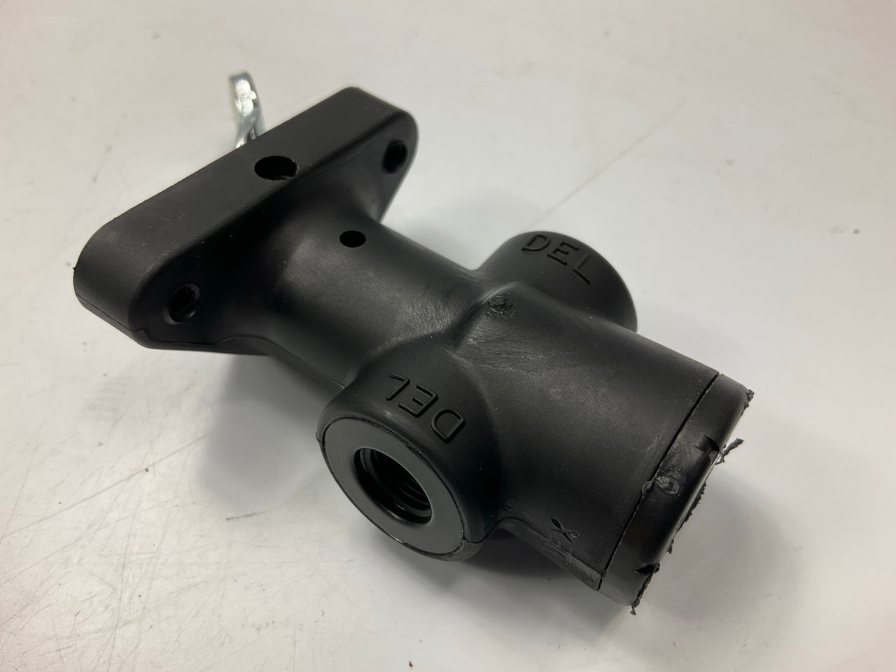 Haldex KN20001 Panel Mount Flipper Style Hand Operated Valve, 1/8'' Ports