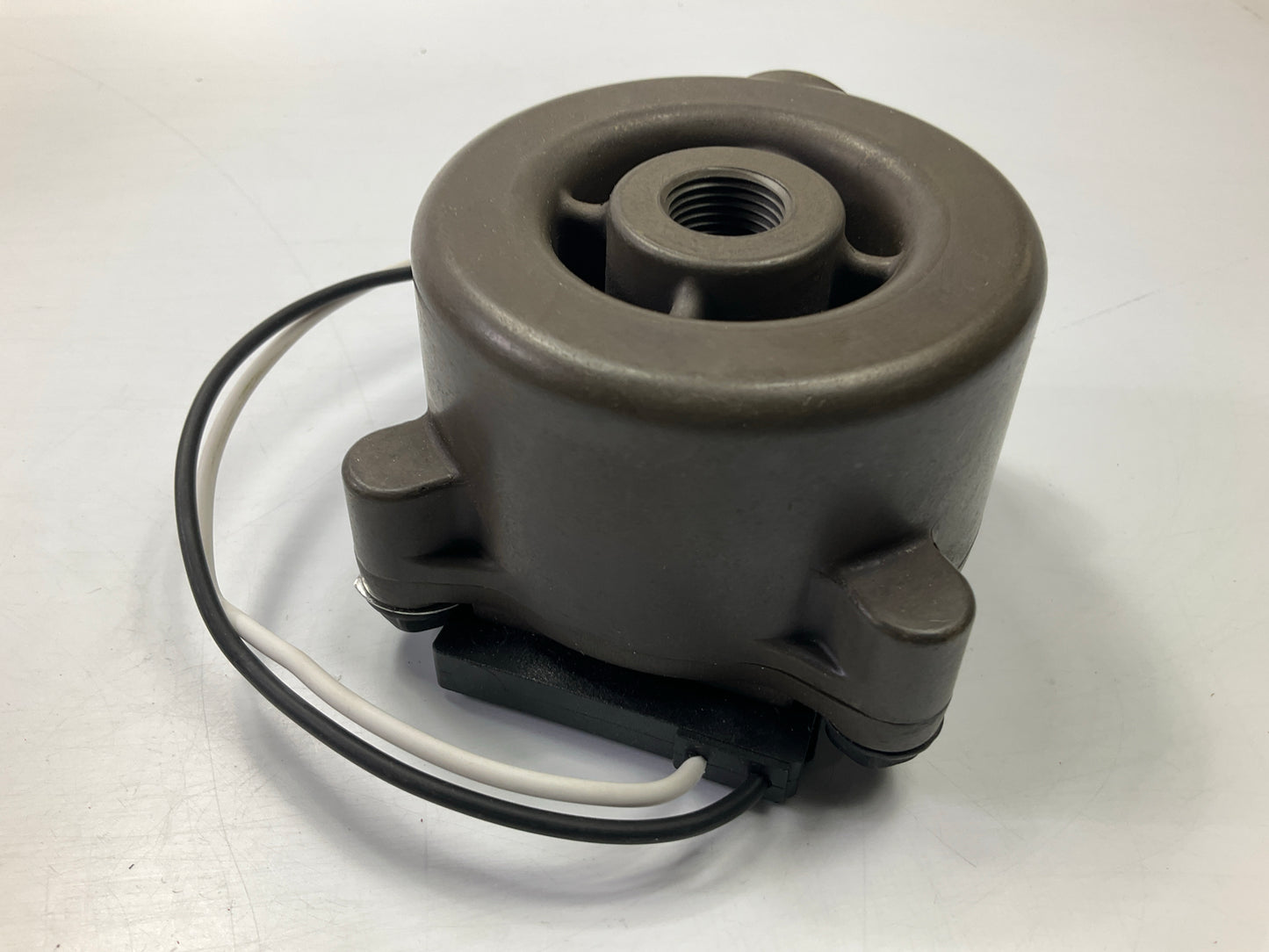 Haldex KN24001 Automatic Drain Valve, Replaces Bendix DV2
