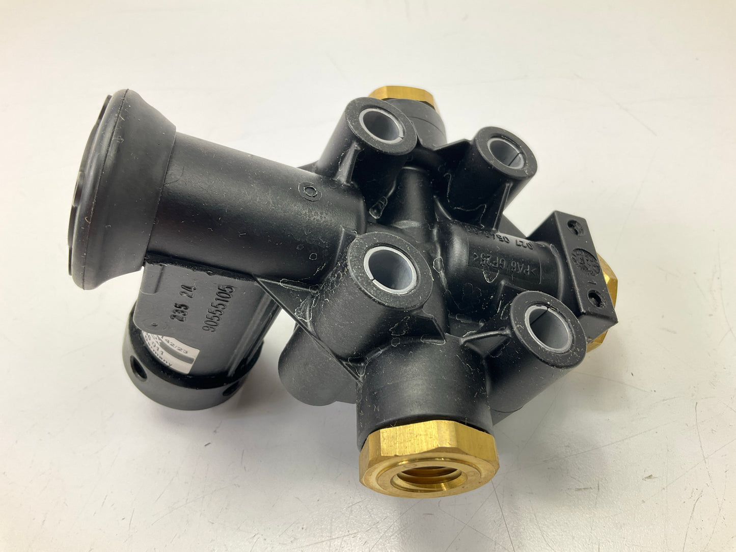 NO PLATE - Haldex KN27000 IR Height Control Valve For Freightliner KN27000