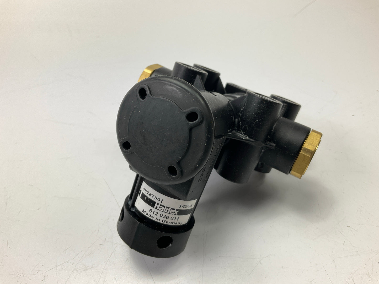NO PLATE - Haldex KN27000 IR Height Control Valve For Freightliner KN27000