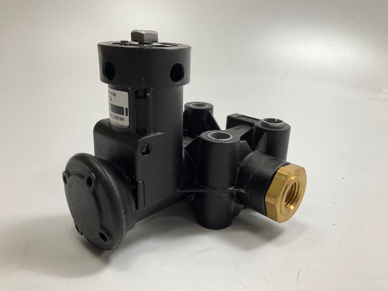 Haldex KN27000 Height Leveling Control Air Valve Kit Replaces Meritor R3013222