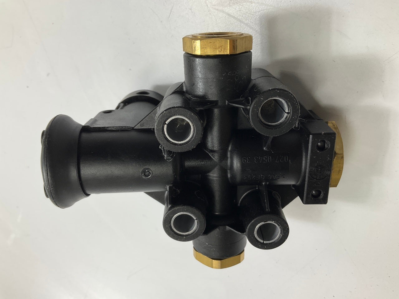 Haldex KN27000 Height Leveling Control Air Valve Kit Replaces Meritor R3013222