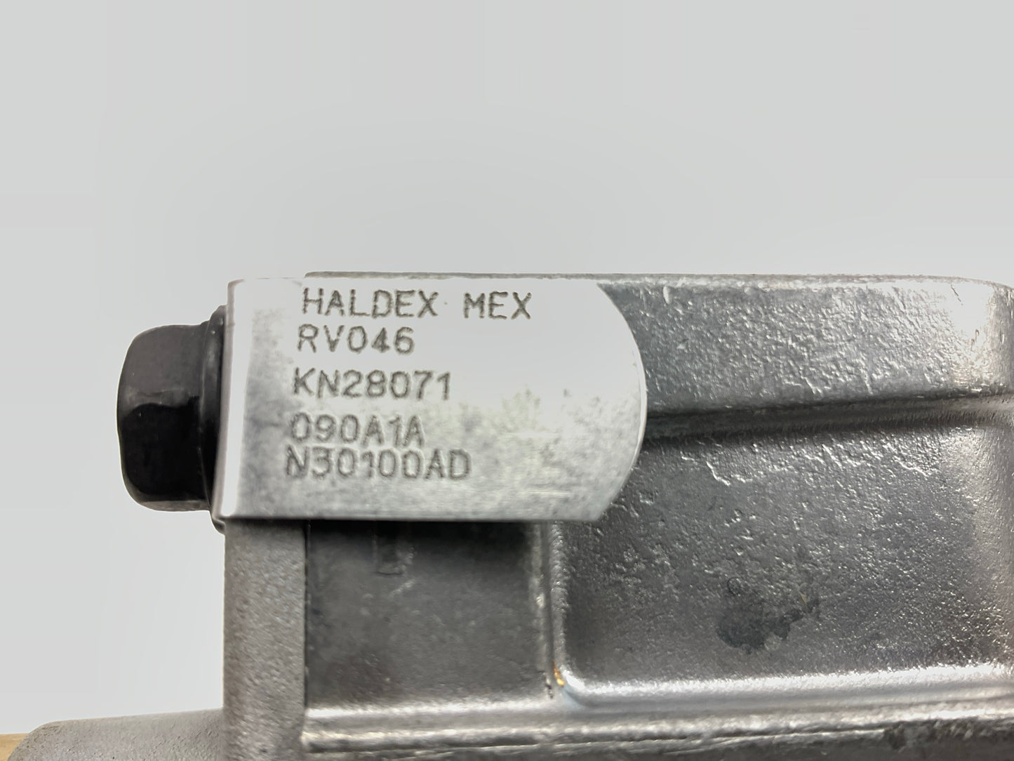 REMAN. Haldex KN28071 Air Brake Relay Valve With Anti-Compounding - N30100AD