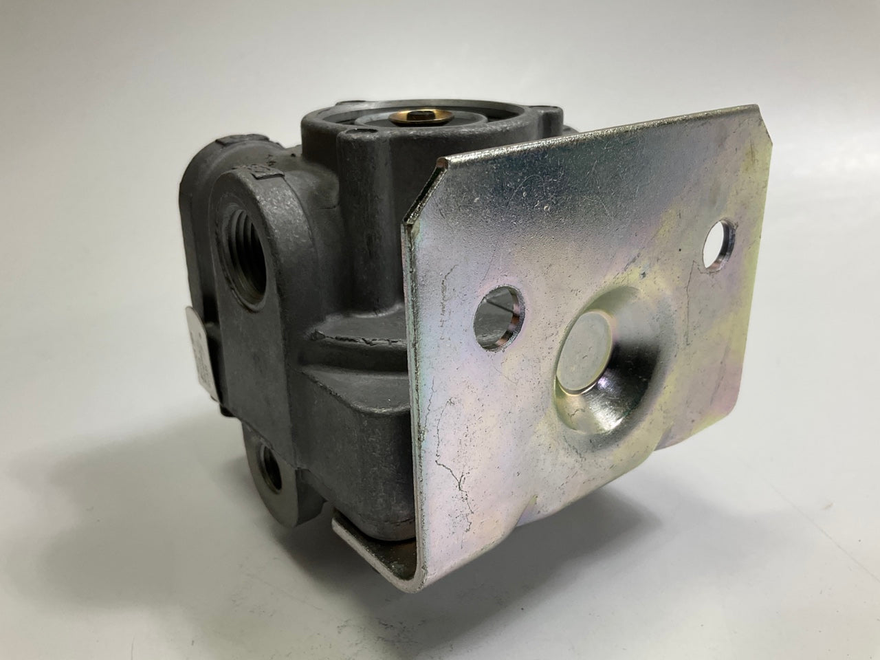 Haldex KN28071X Air Brake Relay Valve KN28071