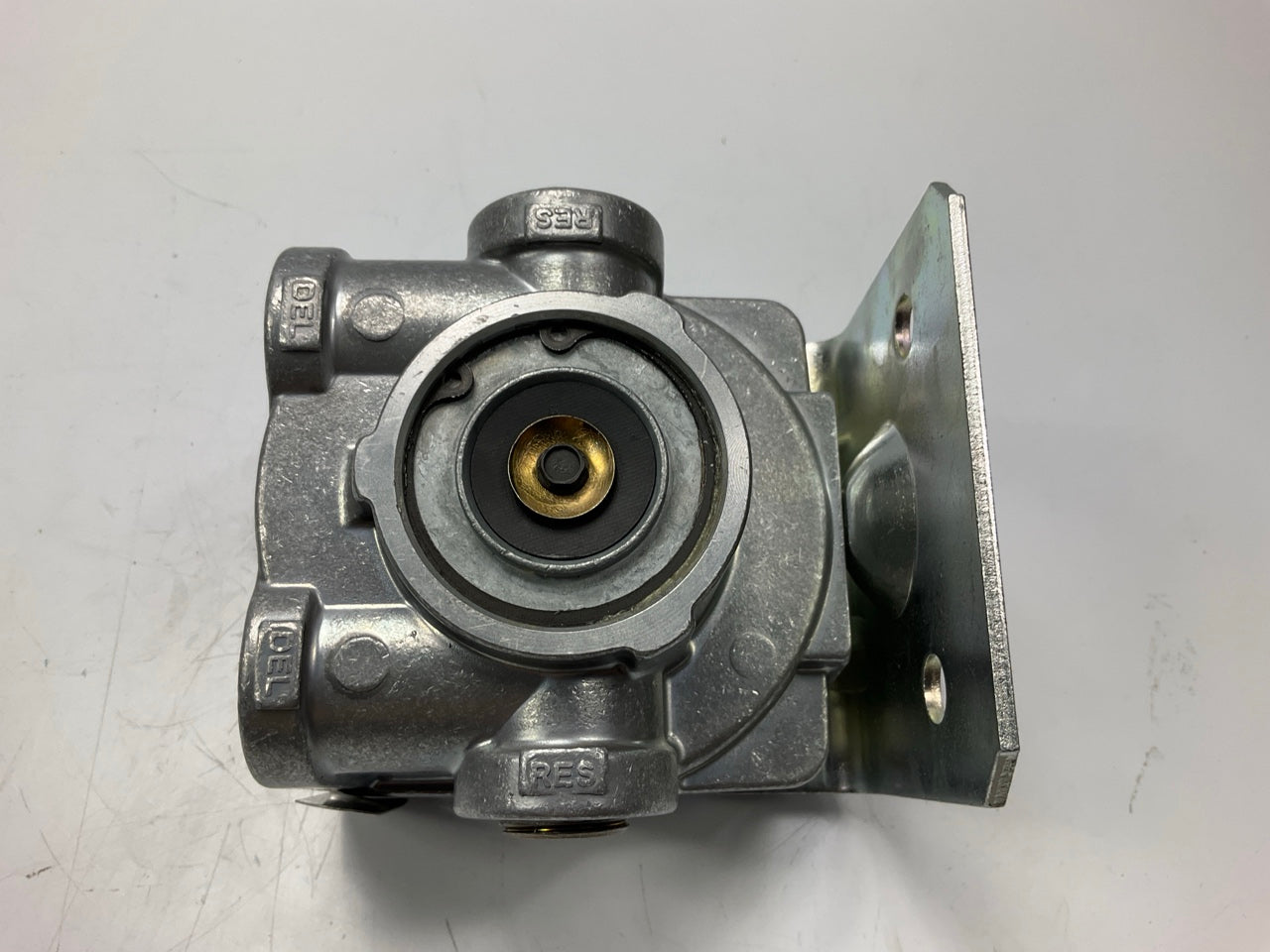 REMAN. Haldex KN28140X R-12H Type Brake Relay Valve