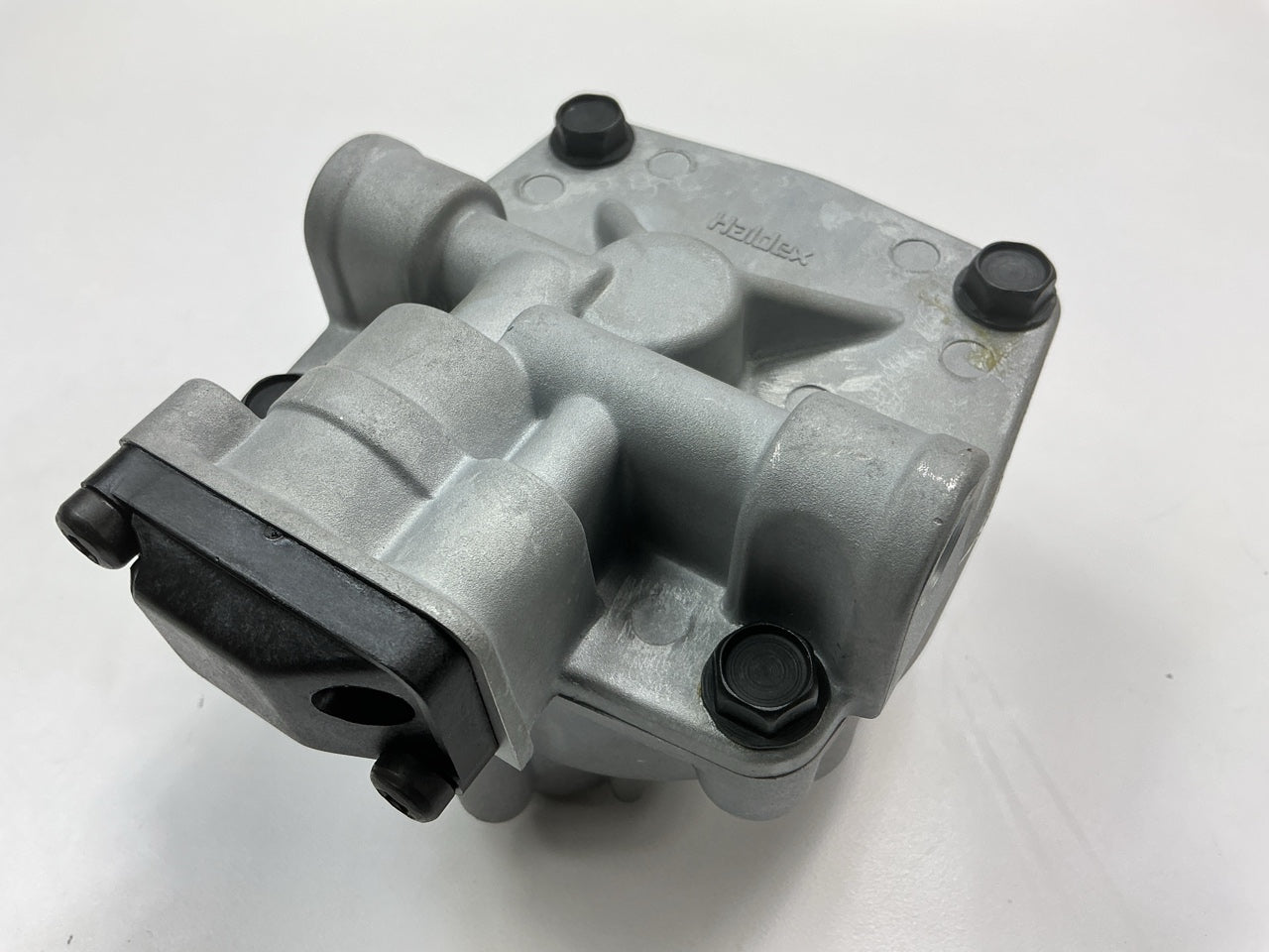 Haldex KN30300 Emergency Air Brake Relay Valve For Pre-121 Trailers, Dollies