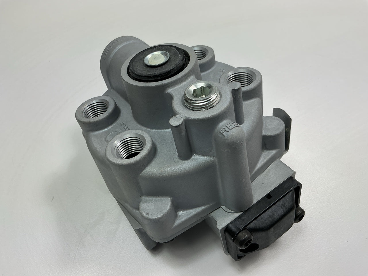 Haldex KN30400 Emergency Relay Valve, Replaces # N4301CB