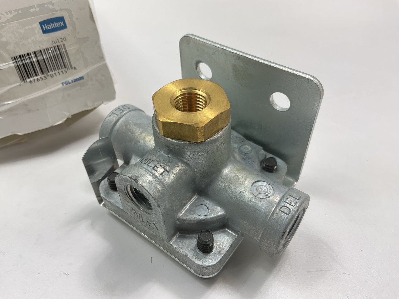 Haldex KN32041 1/4'' Quick Release Valve With Two-Way Check