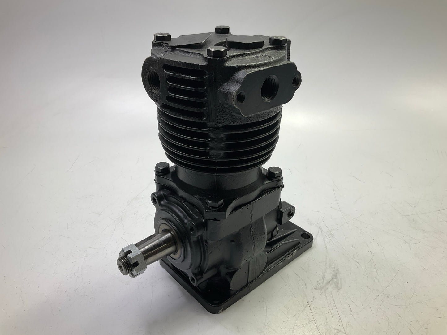 REMAN. Haldex KN85020X EL850 Air Brake Compressor