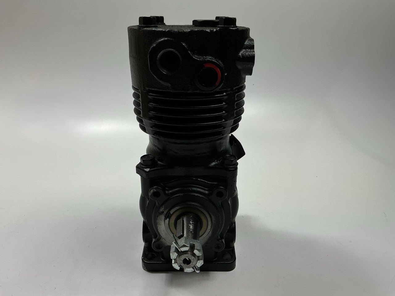 REMAN. Haldex KN86020X Air Brake Compressor EL850 (850) Haldex - NO CORE CHARGE