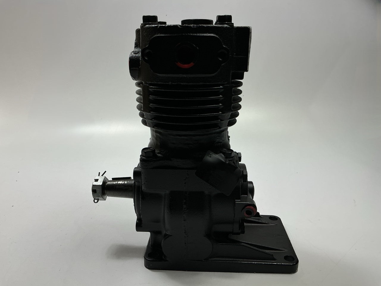 REMAN. Haldex KN86020X Air Brake Compressor EL850 (850) Haldex - NO CORE CHARGE