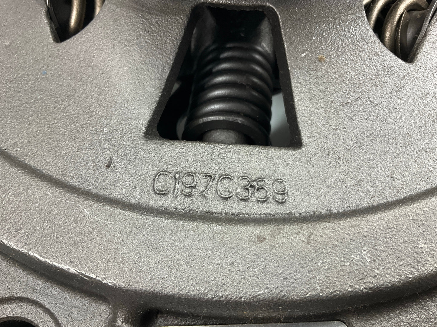 SURFACE RUST, Reman Haldex RC044STDCX 14'' Spicer Type Stamped Steel Clutch Pack