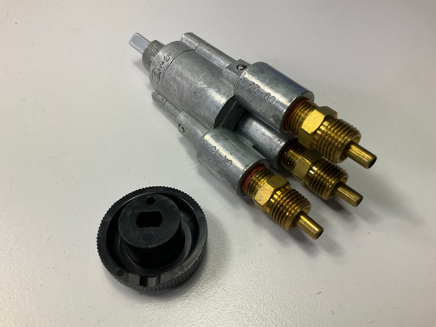 Haldex RM1500001 End Port Air Control Valve For Air Wiper Motor Sprague GK15