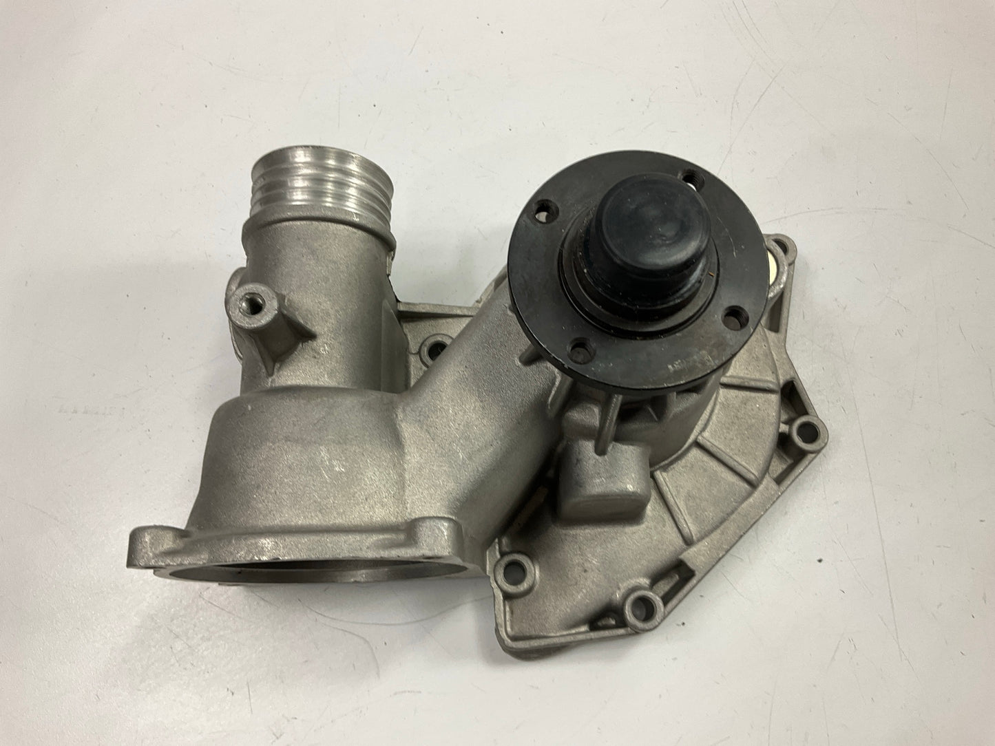 Hamburg-technic 11511742498 Water Pump 93-95 BMW 740i 740iL 94-95 BMW 530i 340i