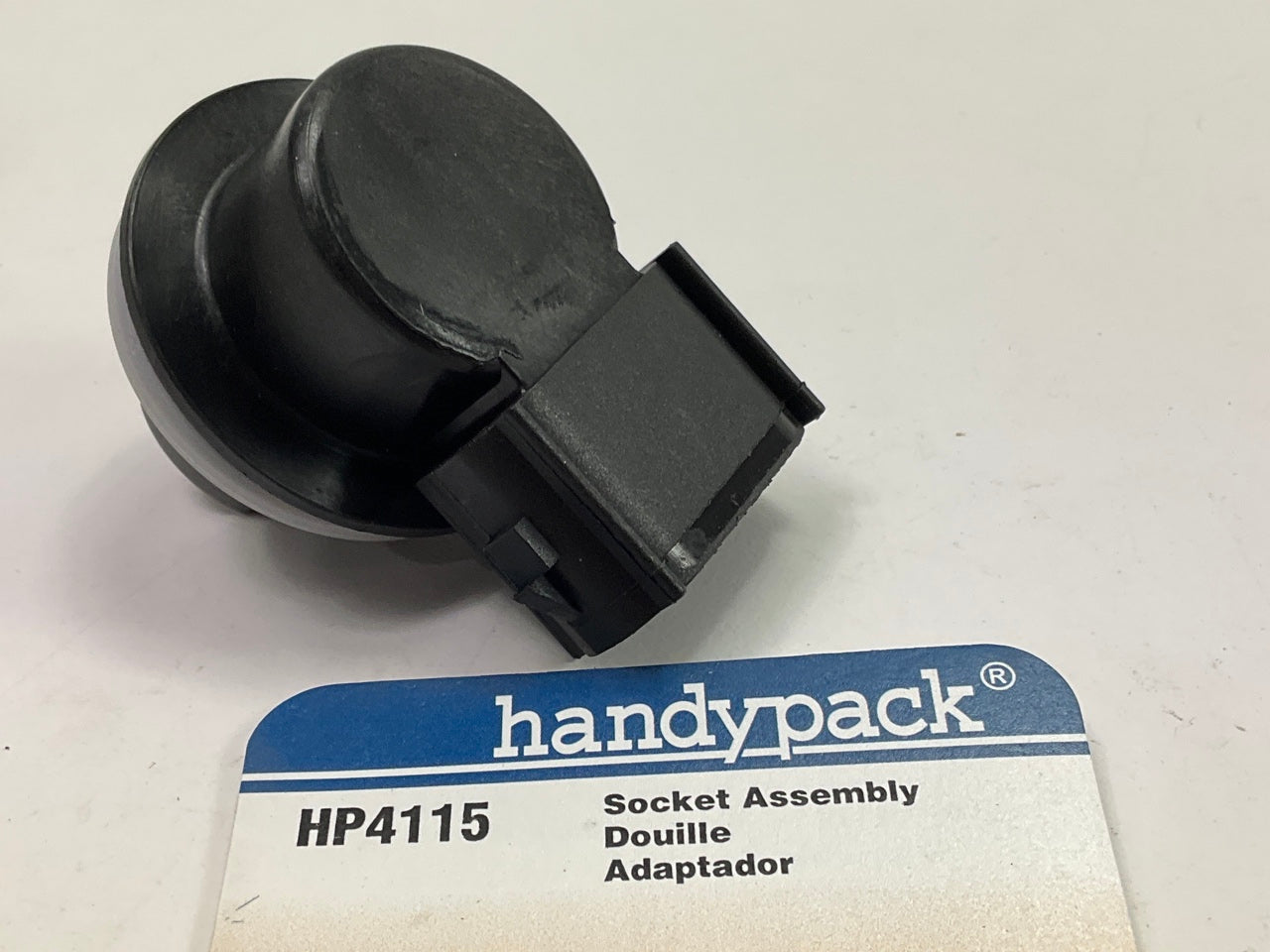 Handypack HP4115 Light Bulb Socket Connector