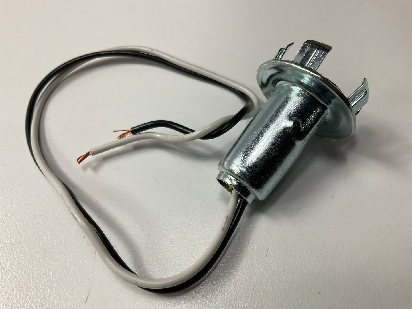 Handypack HP4620 Light Bulb Socket - Back Up Light Lamp Pigtail Wire Connector
