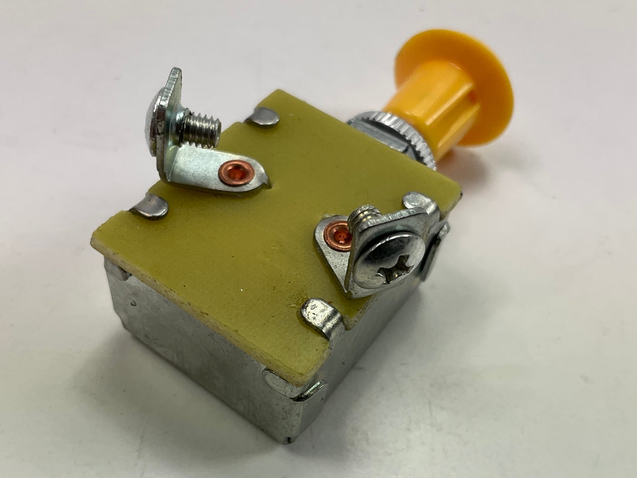 Handypack HP5180 Universal 2-position 2-terminal Push / Pull Switch - 10 Amp