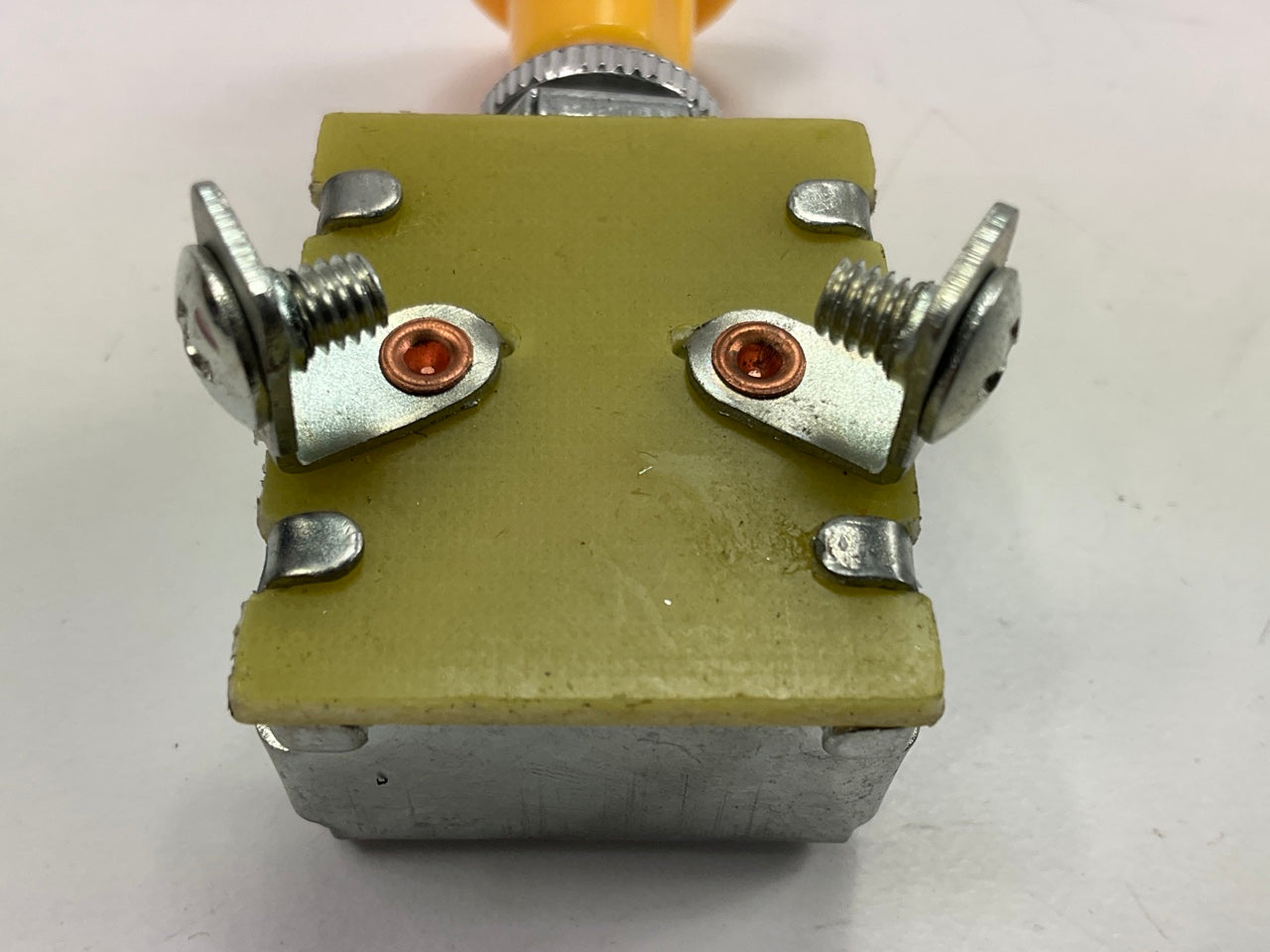 Handypack HP5180 Universal 2-position 2-terminal Push / Pull Switch - 10 Amp