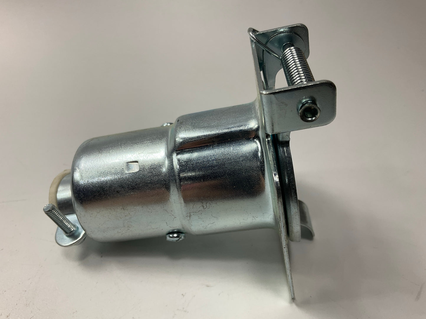 Handypack HP5450 Plated Steel 7-Pole RV Trailer Female Connector