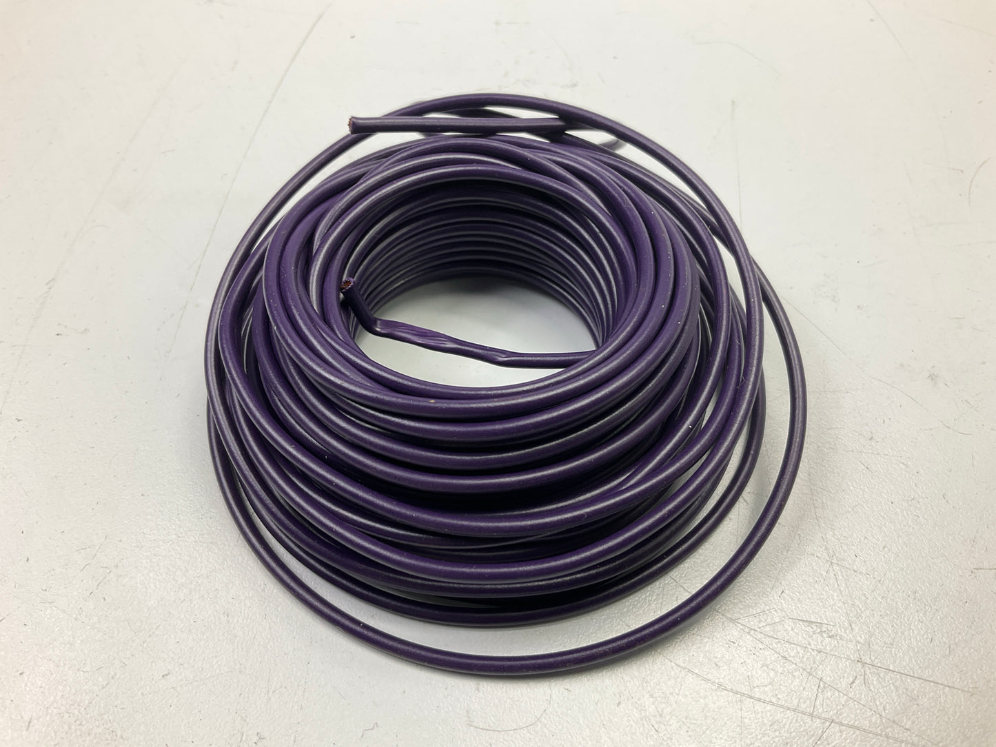Handypack HP5710 Primary Auto Wire (Power) 16 Gauge, 30 Feet, Purple