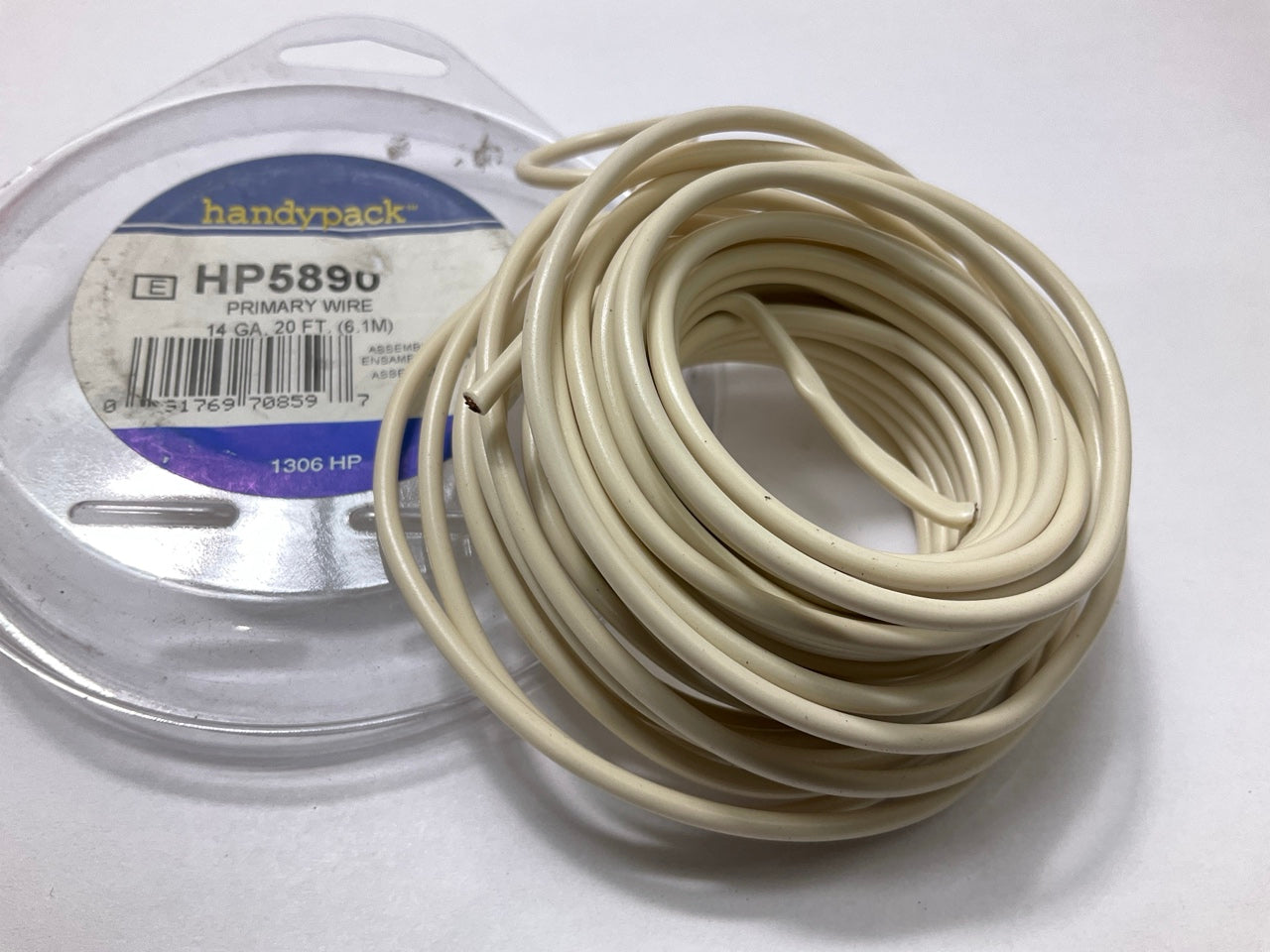 Handypack HP5890 Primary Automotive Wire - 14 Gauge, White, 20 Feet Roll