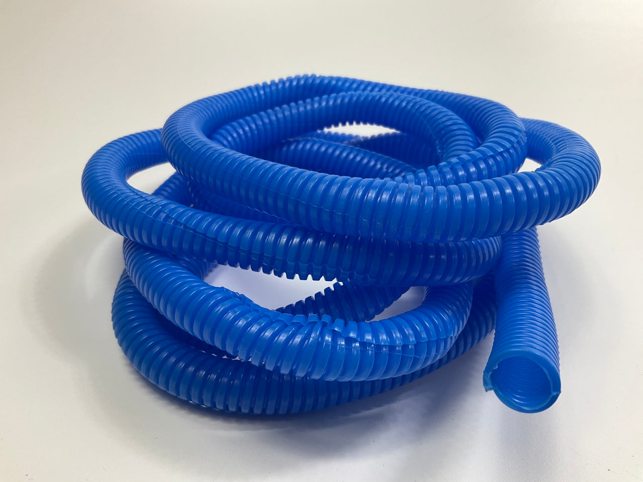 Handypack HP6250 Blue Split Wire Loom, 3/8'' Diameter, 7' Long
