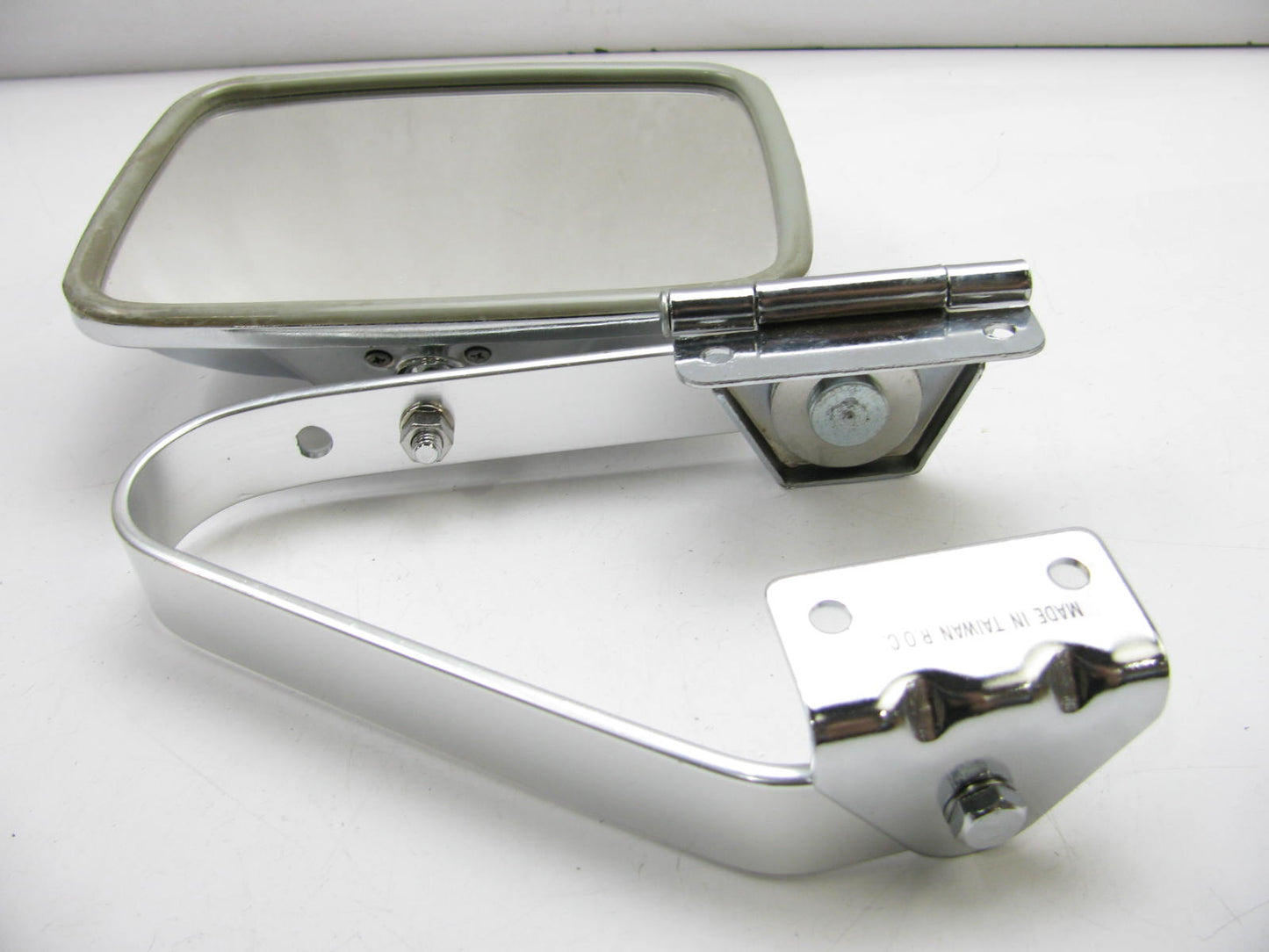 Harada 3531 Chrome Low Mount Universal Mirror Kit 5-1/2 X 7-1/2 Trucks, Vans