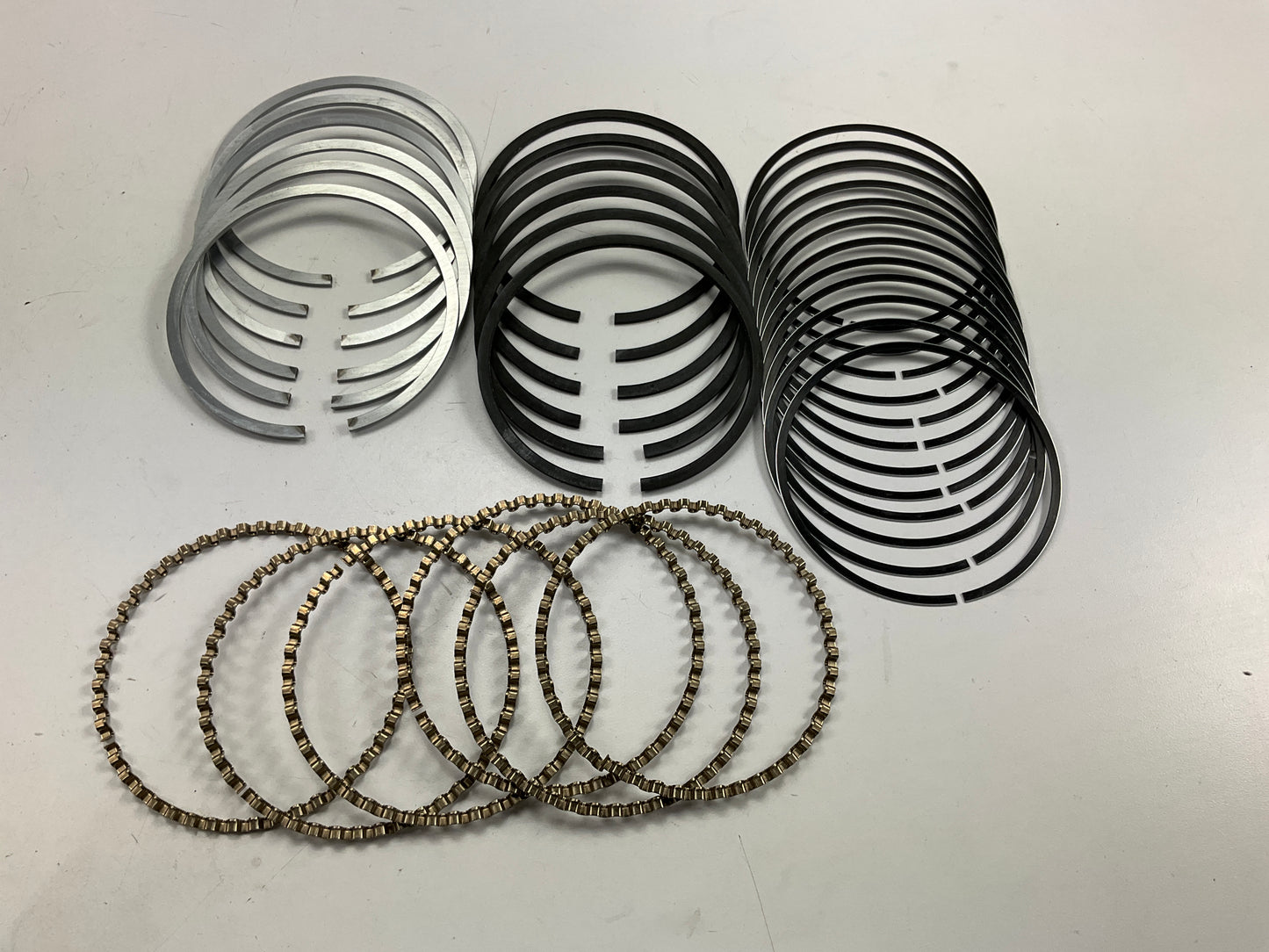 Hastings 2C592-030 Engine Piston Rings .030'' 1965-1994 Ford 240 300-L6