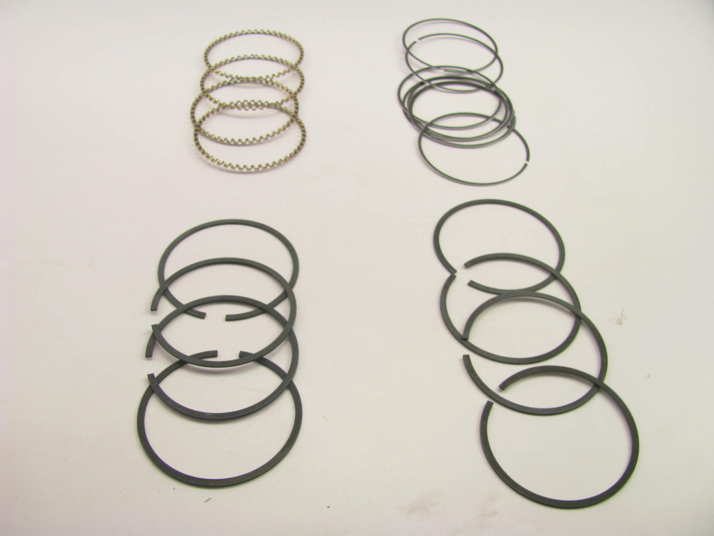 Hastings 4222 Engine Piston Rings - Standard For 1985-1995 Dodge 2.2L 2.5L I4
