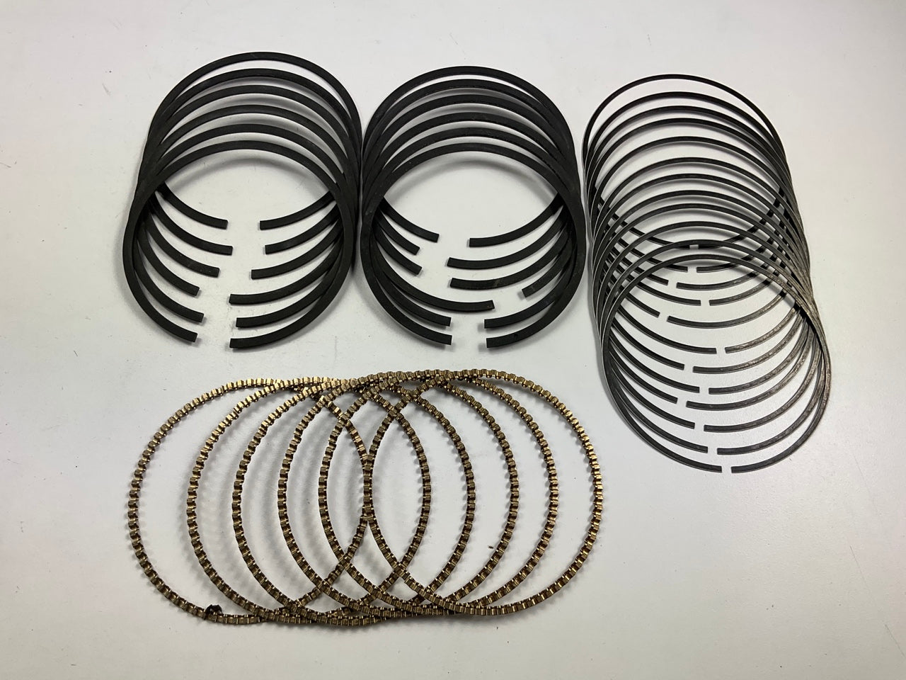 Hastings 4648 Engine Piston Rings STD For 1991-2002 Chrysler 3.5L 3.8L-V6