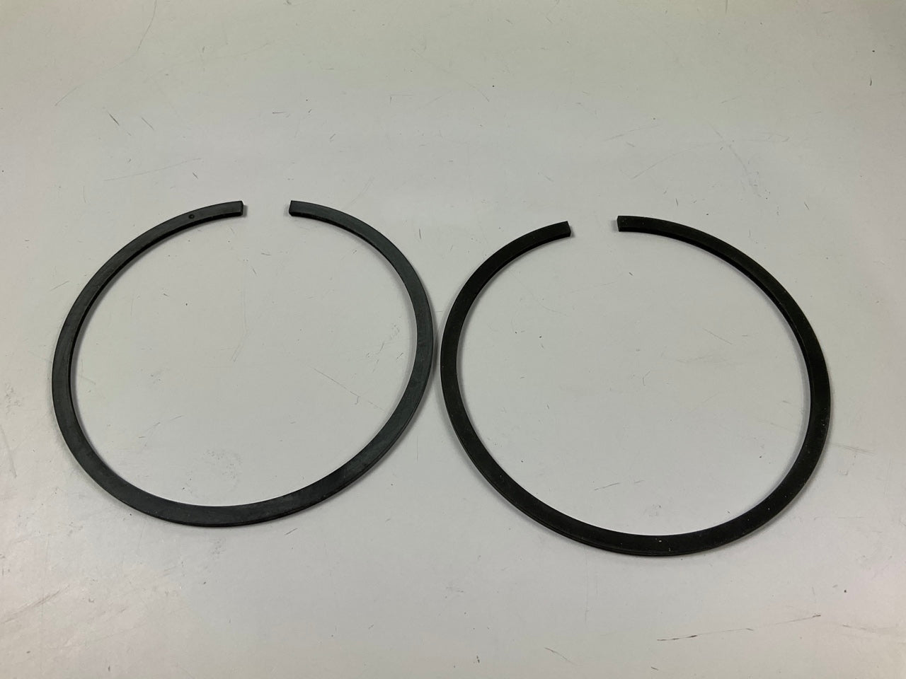 Hastings 5654 Engine Piston Rings For 1982-1987 Cadillac 4.1L-V8