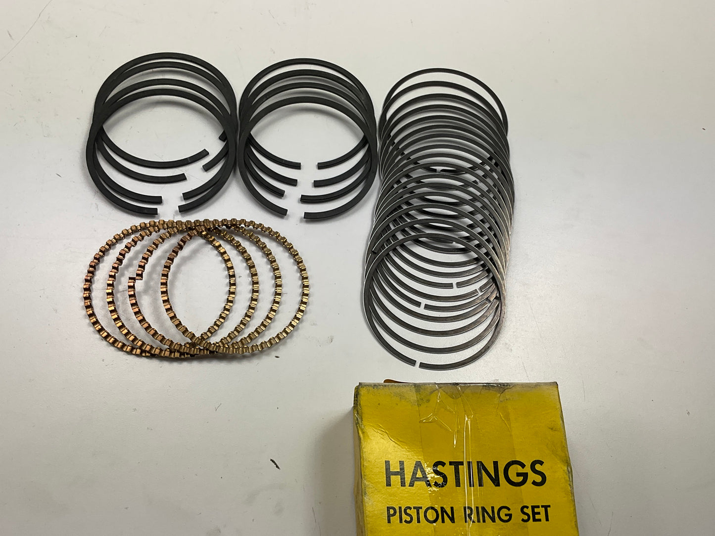 Hastings 6872 Piston Ring Set STD For 71-79 Datsun Toyota 1.4L H4 1.6L 1.8L 2.0L