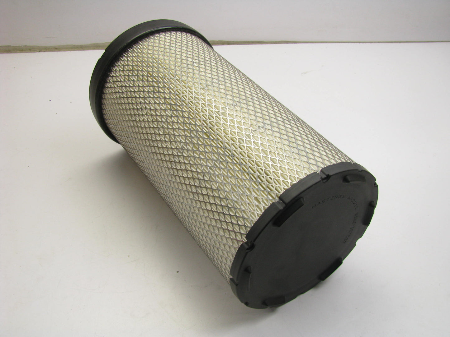 Hastings AF2211 Air Filter Replaces: 46589 A65010 LAF4511 AF25138M P532510 88589