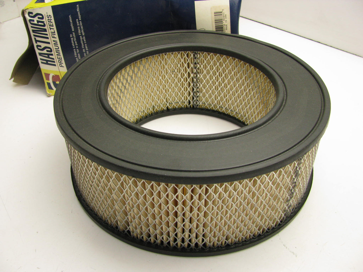 Hastings AF2240 Air Filter Replaces PC67 203946 70220N A865