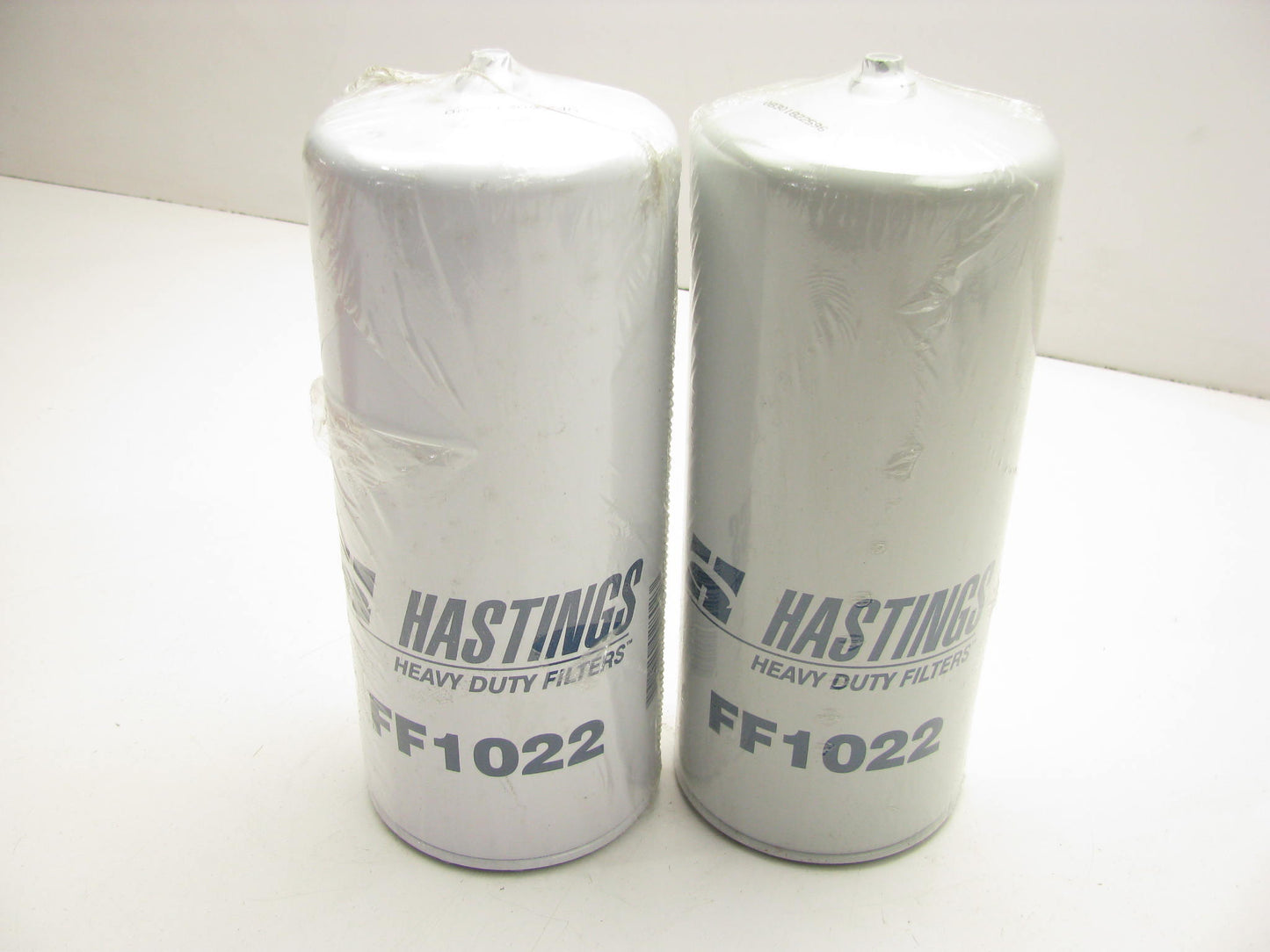 (2) Hastings FF1022 Fuel Filters Replaces P1112 33341 F70062 LFP3692F FF194