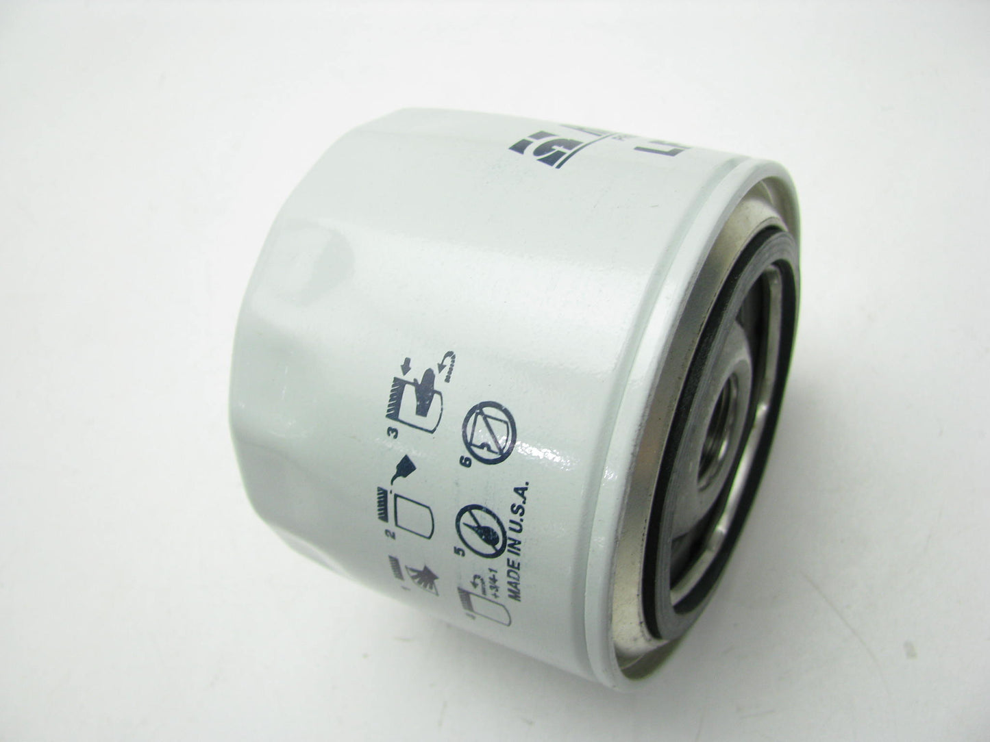 Hastings LF144 Engine Oil Filter Replaces PH3950 51381 L30238 PH2856A