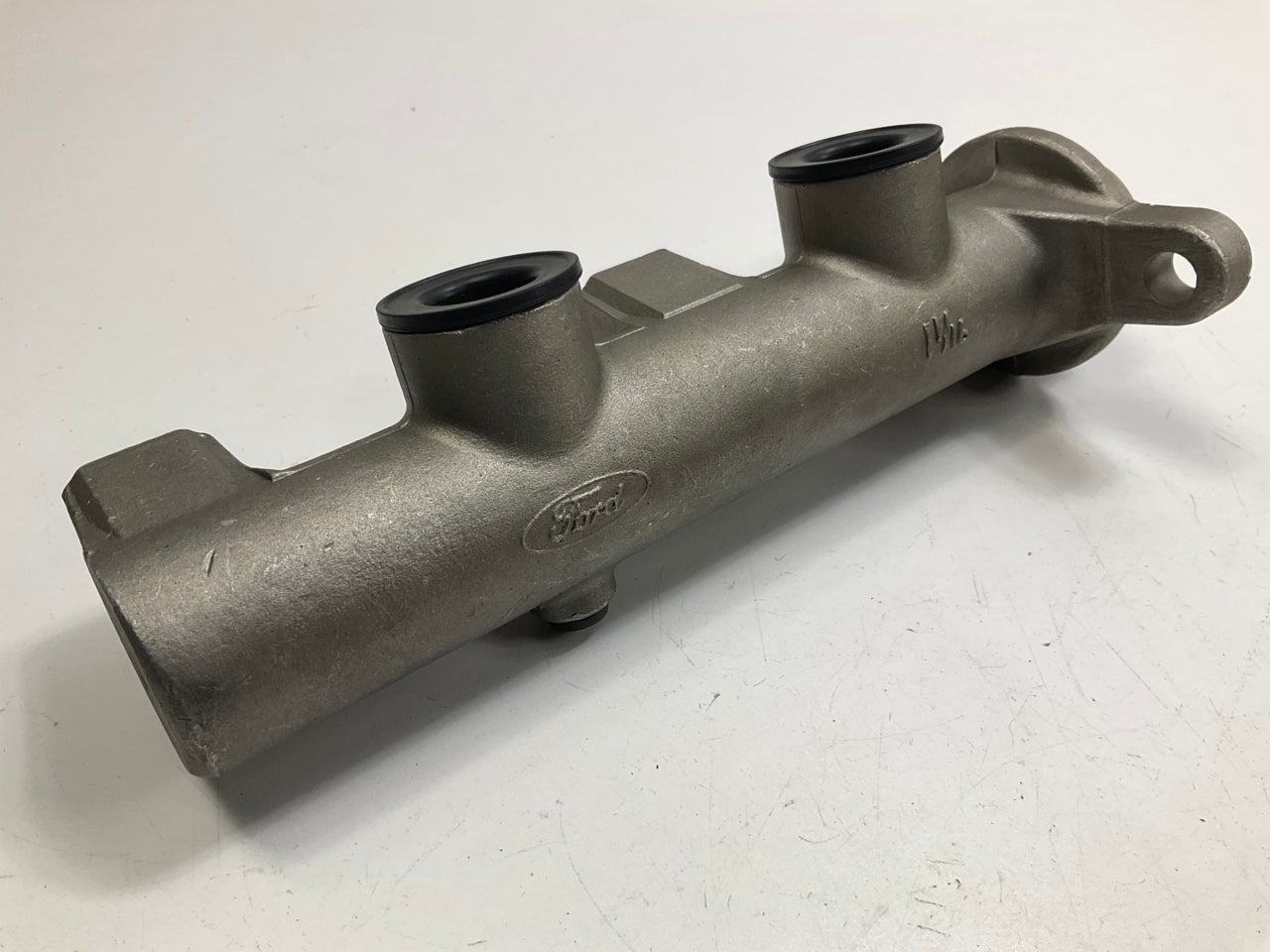 REMAN. Hastings MC4008 Brake Master Cylinder