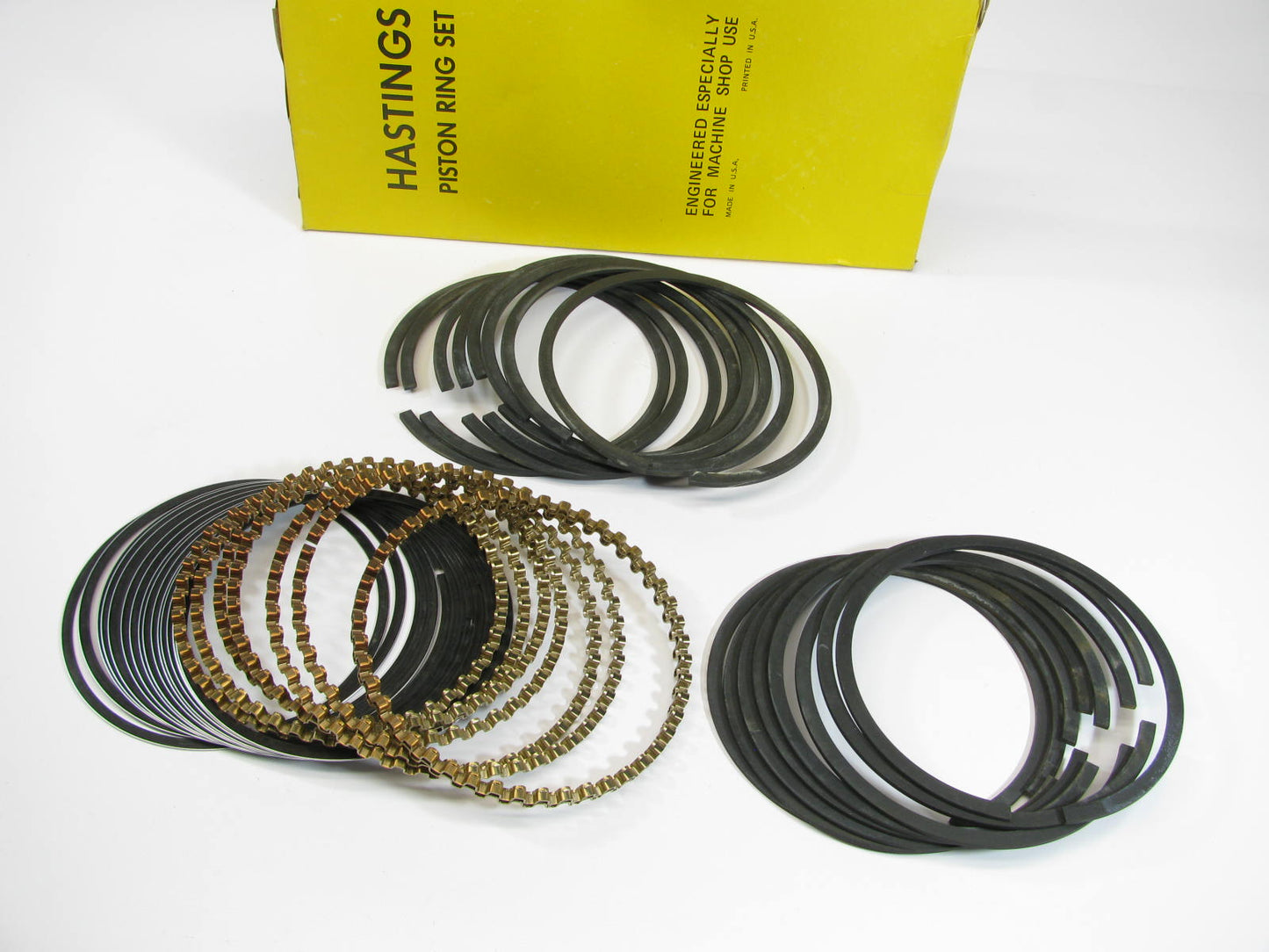 Hastings SR-1426 Engine Piston Rings - Standard 1975-1976 Ford Truck 360 390