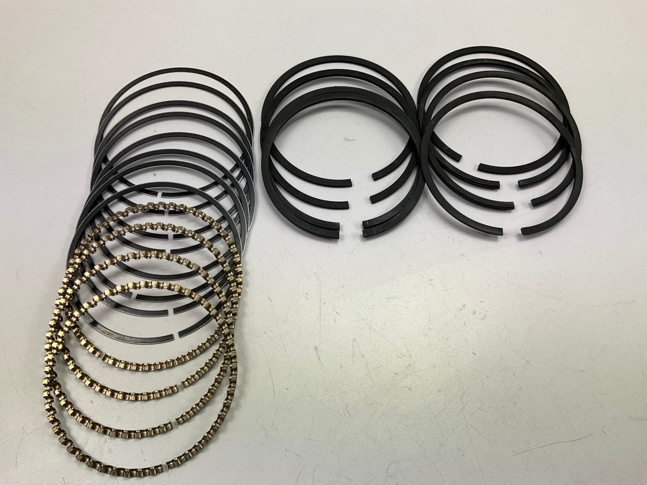 Hastings SR3010 Piston Rings - Standard 1976-1985 Isuzu GM 1.8L, G180Z