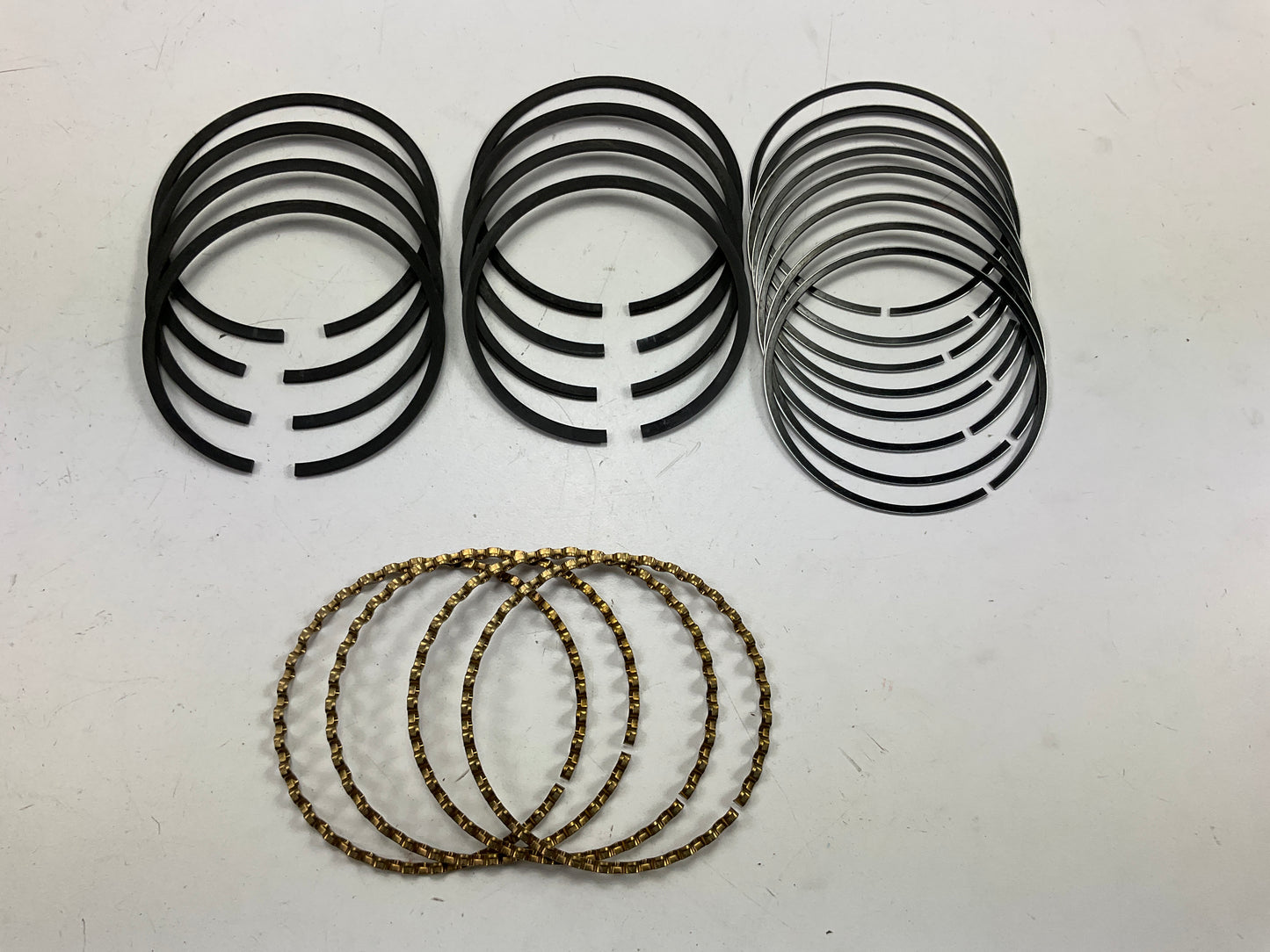 Hastings SR601 Engine Piston Rings - Standard Size