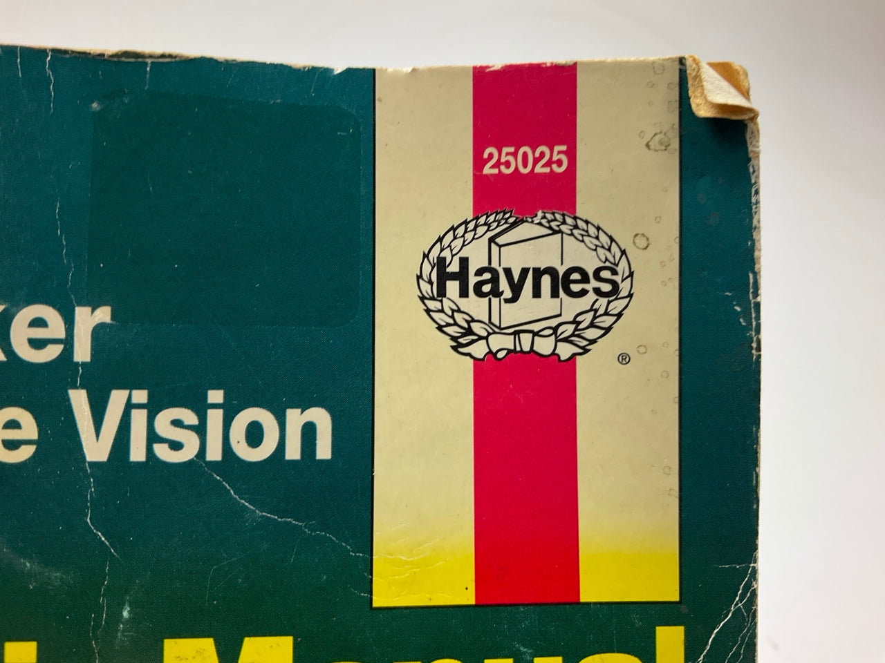 CREASE & CUTS - Haynes 25025 Repair Manual 93-97 Concorde, Intrepid, New Yorker