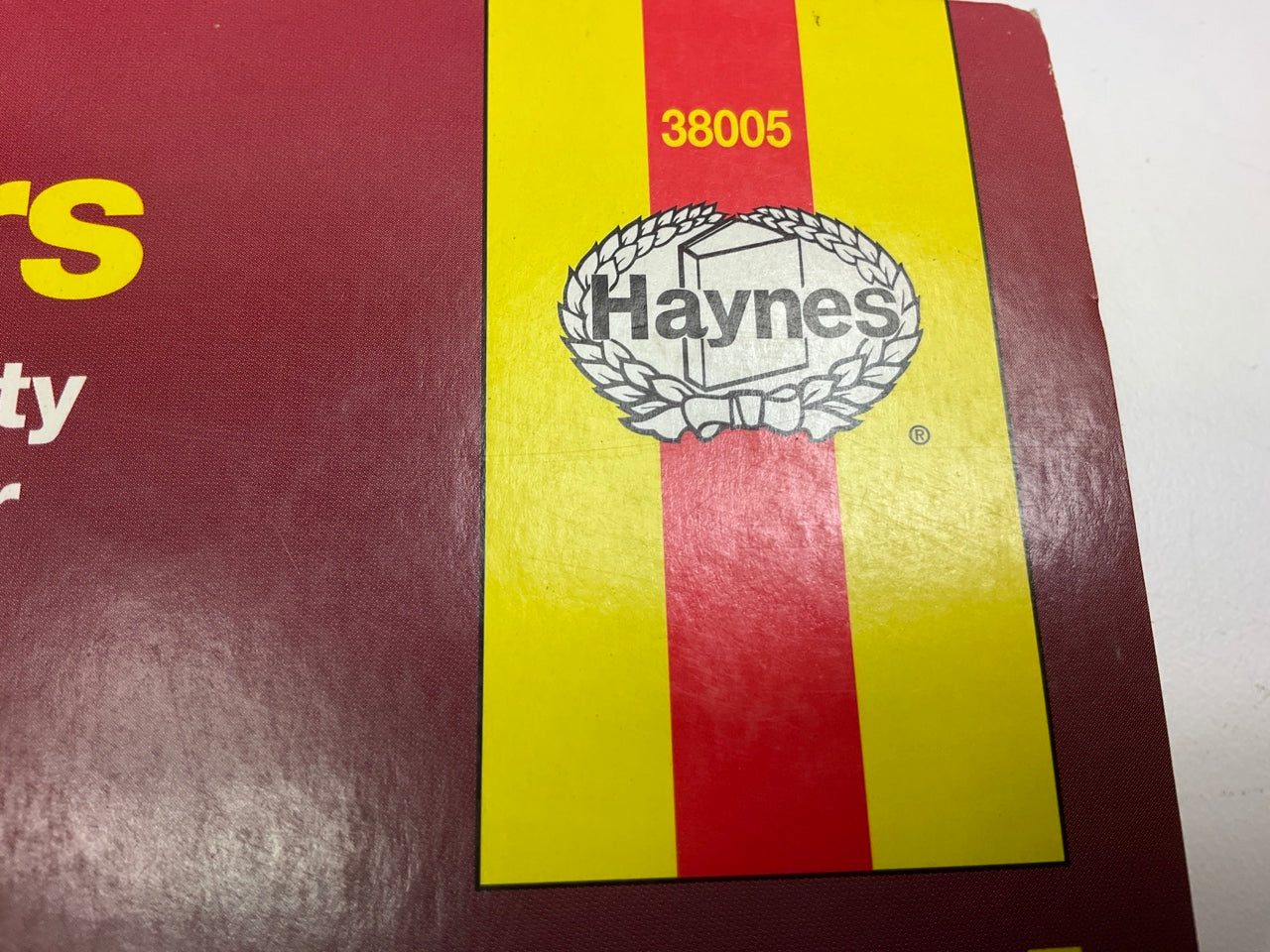 Haynes 38005 Repair Manual For 82-96 Century, Ciera, Cutlass Cruiser -USED