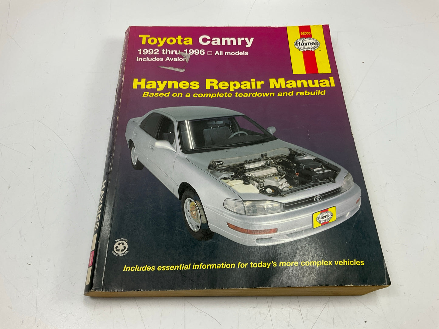 DAMAGED - Haynes 92006 Repair Manual For 1992-1996 Toyota Camry