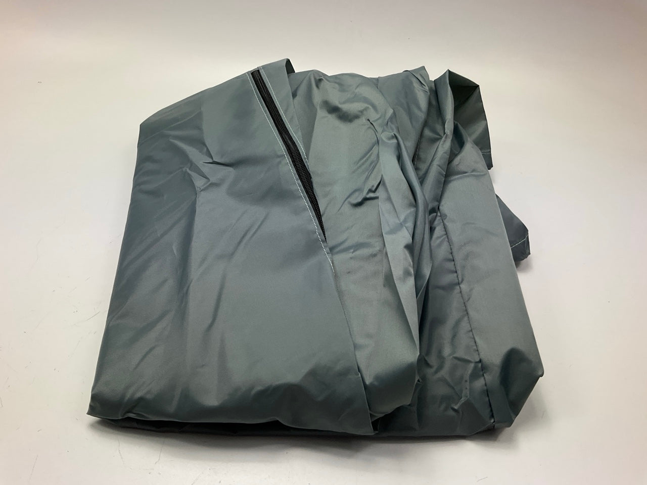 Heininger 5392 Large Up To 30''  Wheel Tire Hide Heavy-Duty 150D Polyester Cover