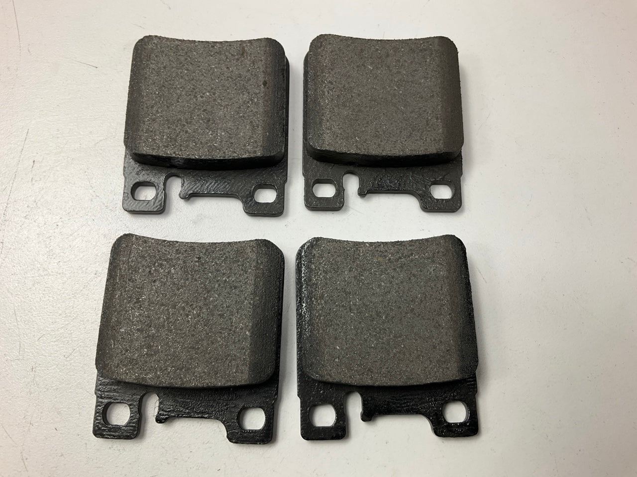 HELLA PAGID 8DB355007-581 Rear Brake Pads T1050